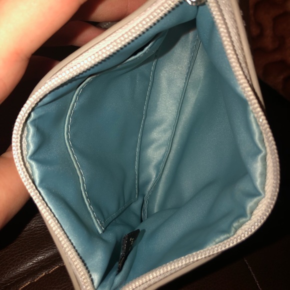 Coach wristlet - Picture 4 of 8